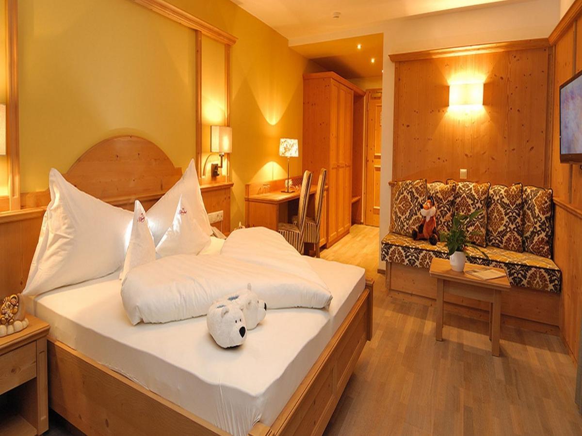 Hotel Rosslaufhof Kastelruth Kamer foto