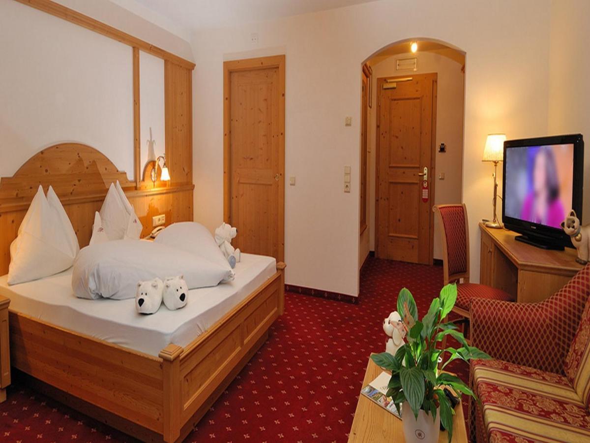 Hotel Rosslaufhof Kastelruth Kamer foto