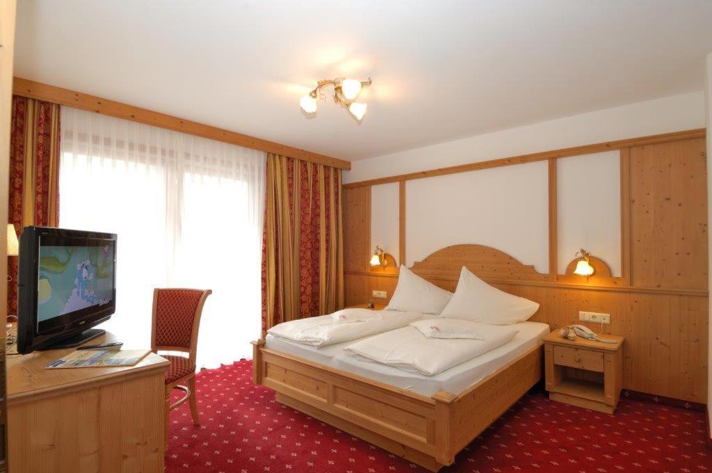 Hotel Rosslaufhof Kastelruth Buitenkant foto